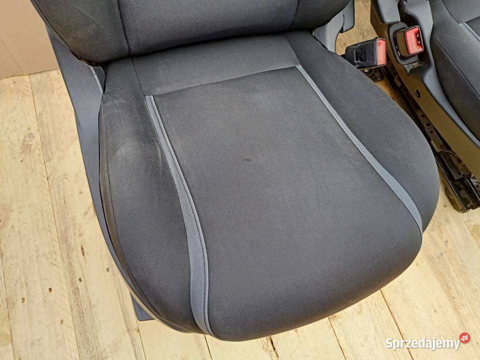 LANCIA YPSILON III 2017R LIFT FOTEL LEWY PRAWY sprzedam