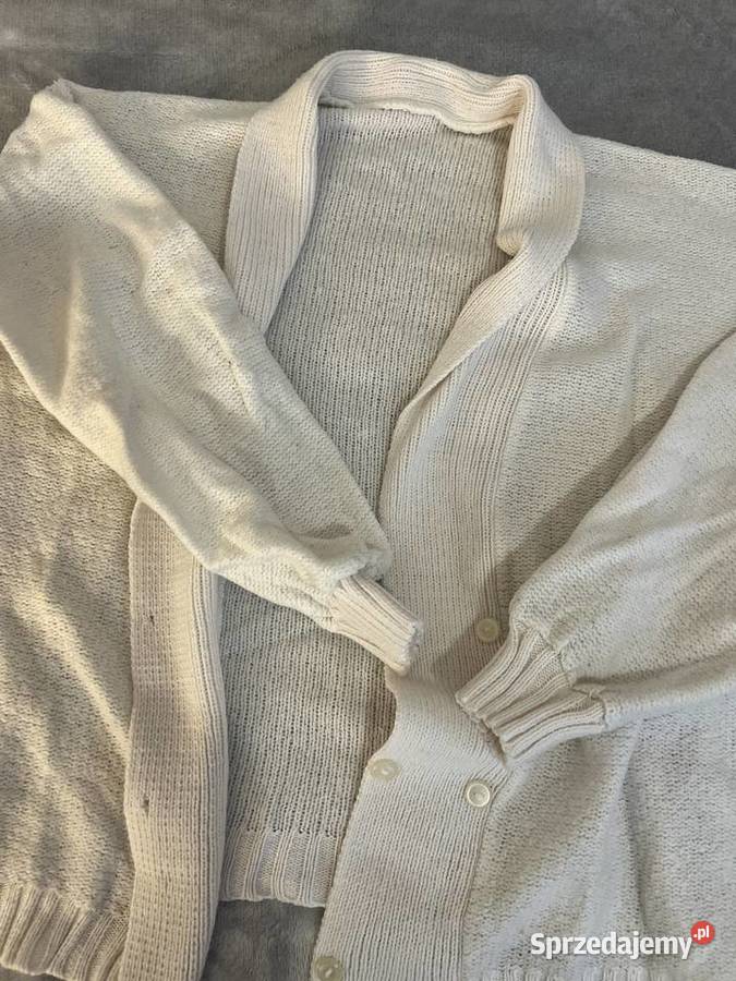 Sweter kardigan biały na guziki Jasło