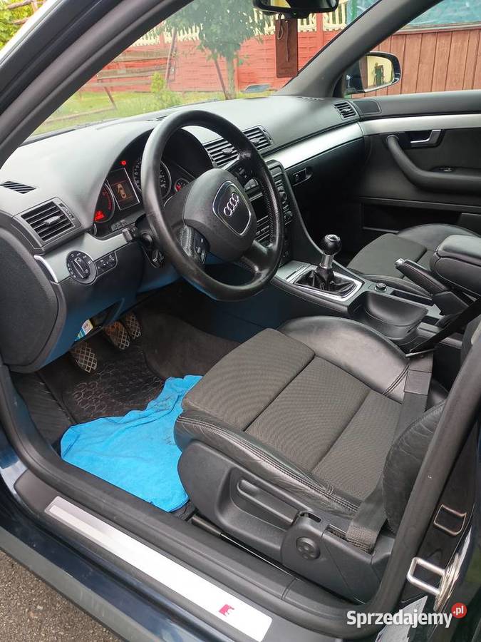 Audi A4B7 sline Skronina
