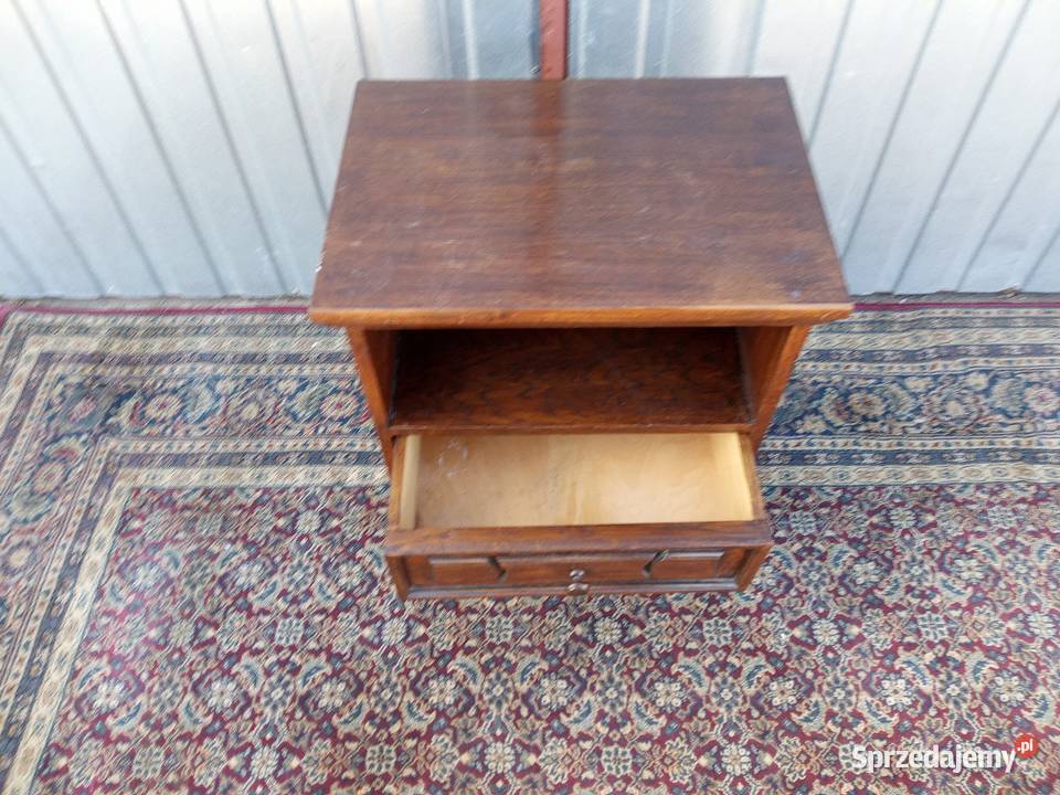Szafkę sprzedam Nocne Borówno sprzedam