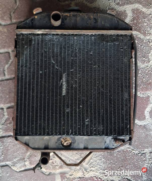 Chłodnica Moskwicz 402407 Ogrzewanie postojowe mazowieckie Pionki sprzedam