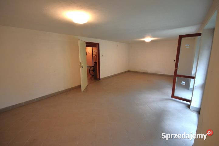 Lokal Bochnia 311m2 31.1m2
