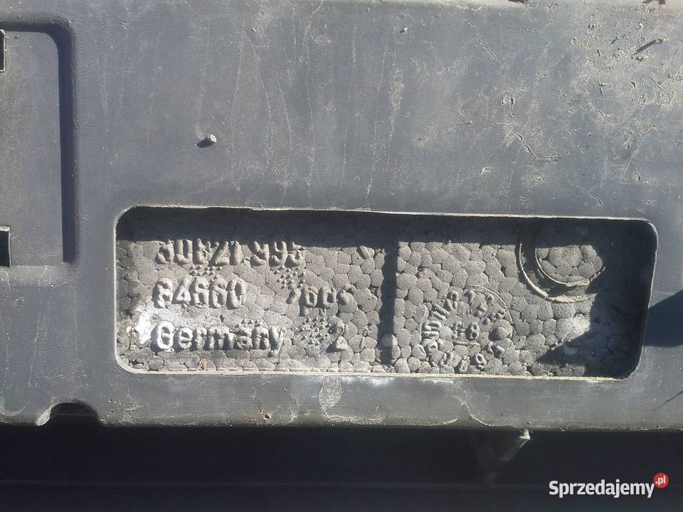 Volvo S40 zderzak tył kolor 33822 zderzaki