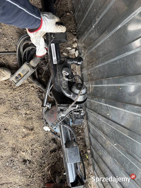 Belka z hakiem elektrycznym skoda osobowe Kłodawa