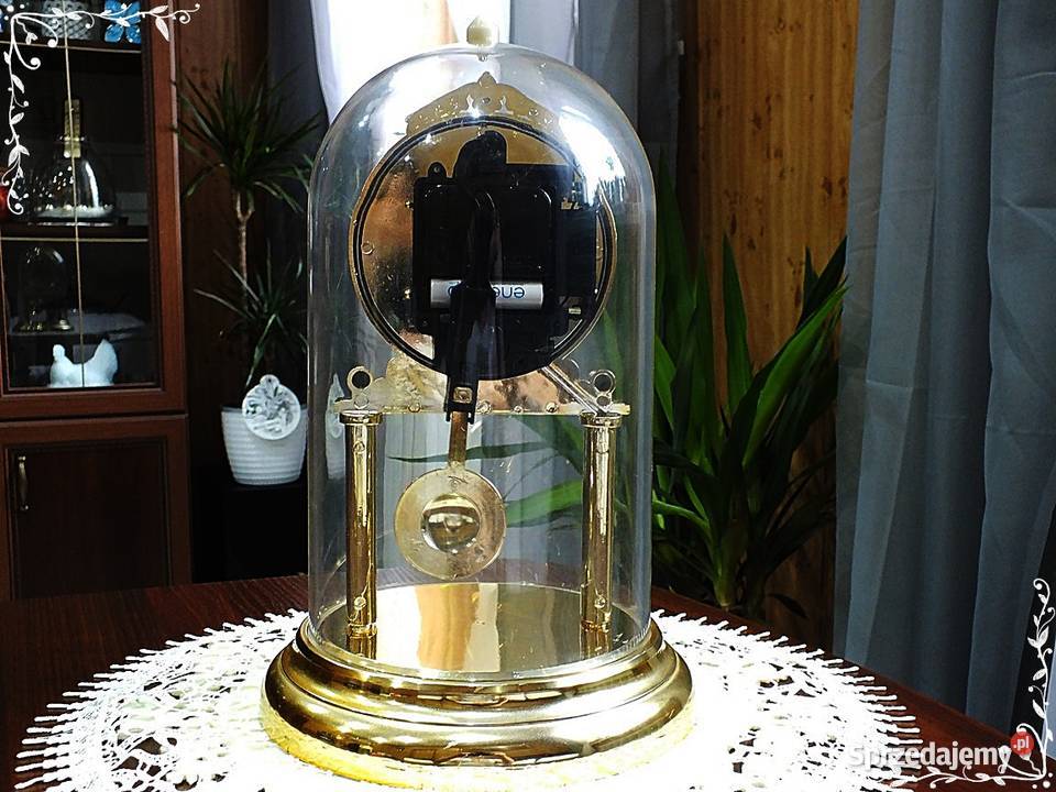 Złoty zegar kominkowy 34 pod kloszem z wahadłem lubuskie Żary sprzedam