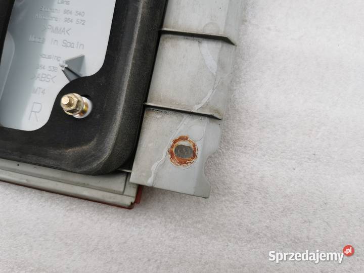 Lampa Prawy Tył Tylna Prawa W Klapę VW Sharan mazowieckie Wyszków