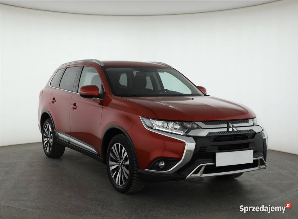 Mitsubishi Outlander 20