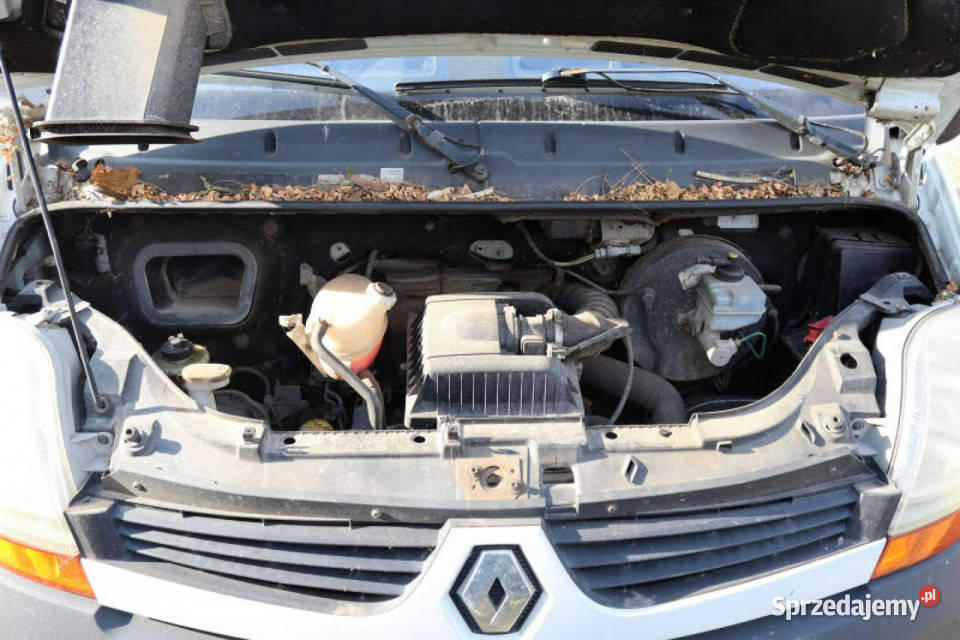 Renault Master 25Dci 100 L1H1 Hak światła przeciwmgłowe Turek
