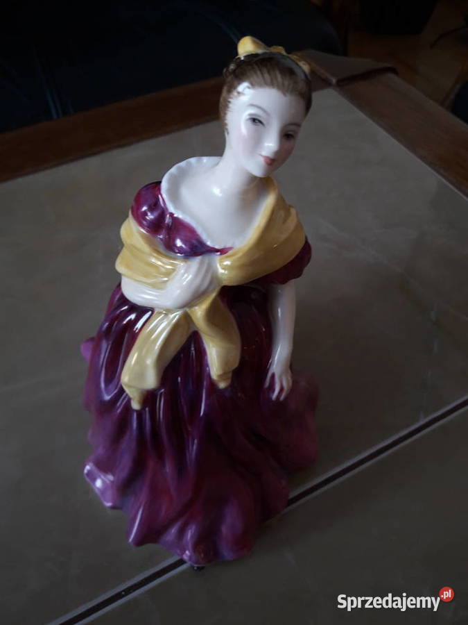 Porcelanowa figurka Royal Doulton 1963 r Janów Lubelski