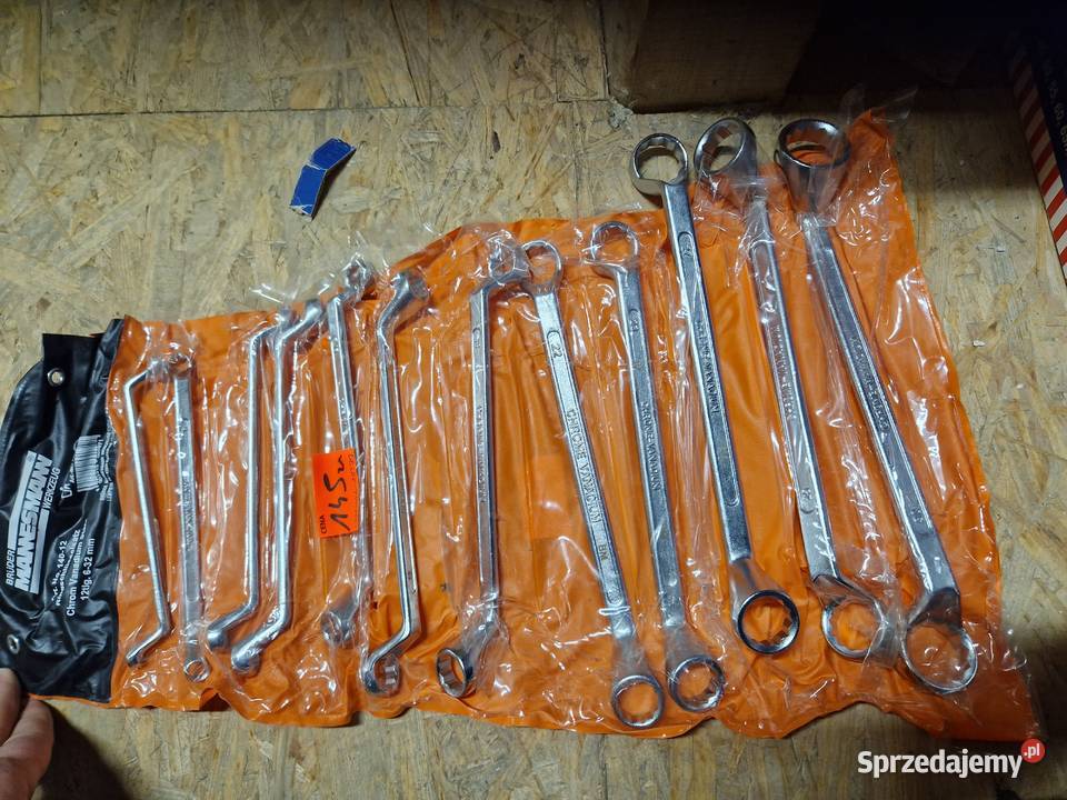 Zestaw 12 kluczy oczkowych odgiętych Manesman Głogowa