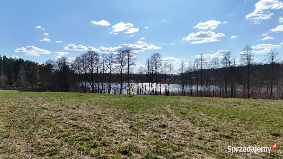 Działka rolna z linią brzegową jeziora Wygryny w