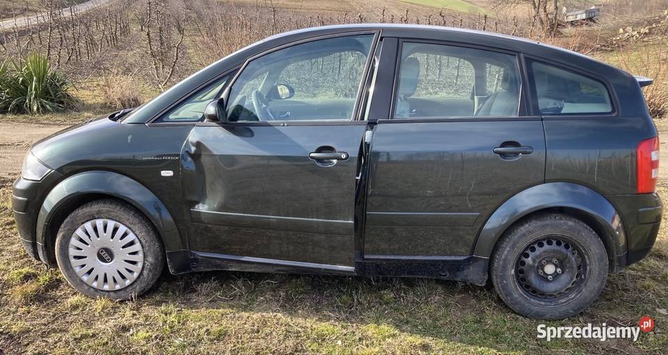 Audi A2 benzyna 14 Hatchback Daromin