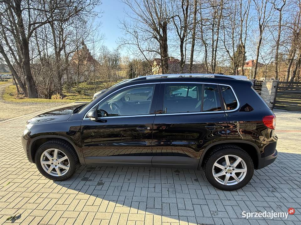 VOLKSWAGEN TIGUAN 20 TDI 2011r DSG 4x4