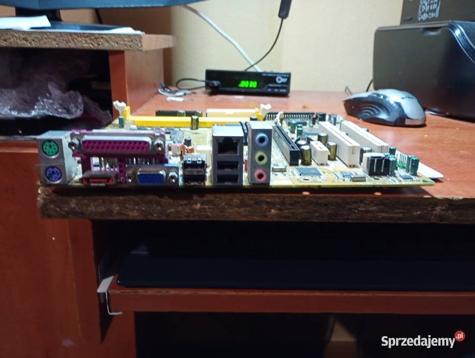 Płyta główna Sanniki