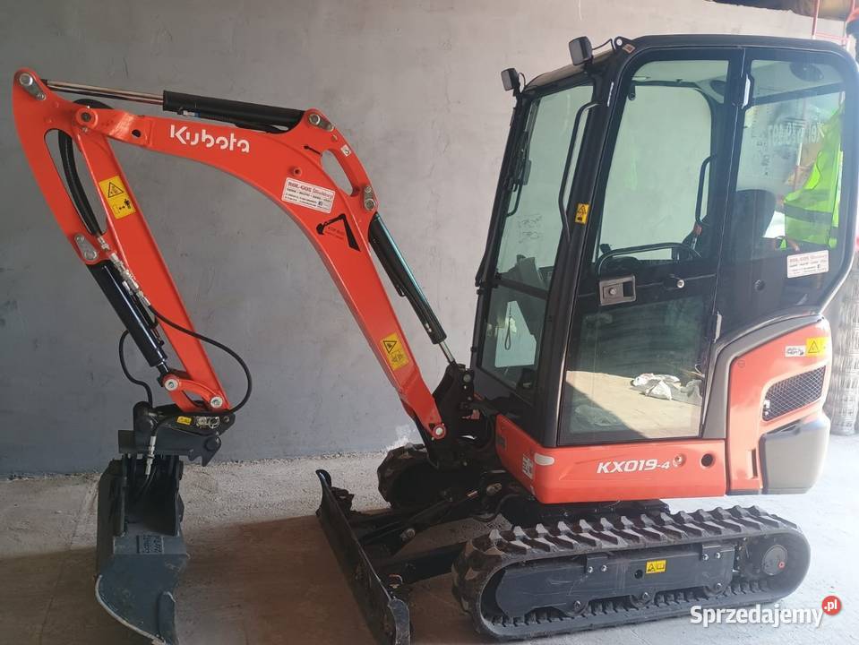Usługi minikoparka 19t roboty ziemne Remont i budowa Rębów
