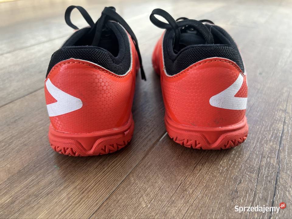 Buty halówki Umbro 385 buty do piłki nożnej Wyszków sprzedam