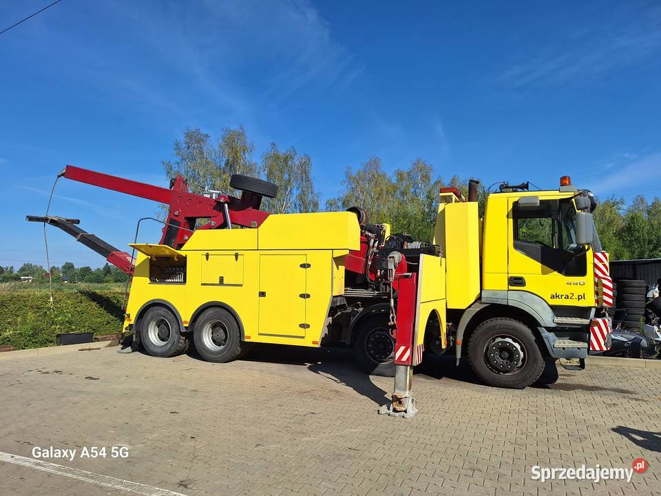Holownik TIR Iveco Specjalne Bielsko-Biała