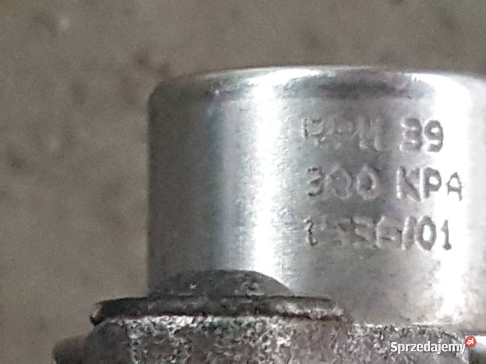 RENAULT 18 8V WTRYSKI WTRYSK PALIWA CZUJNIK Wtryskiwacze