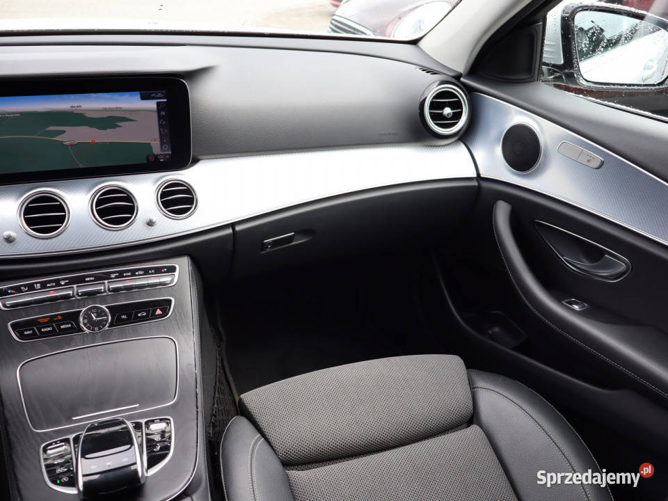 Mercedes E E 220 d 4MATIC czujnik deszczu Katowice