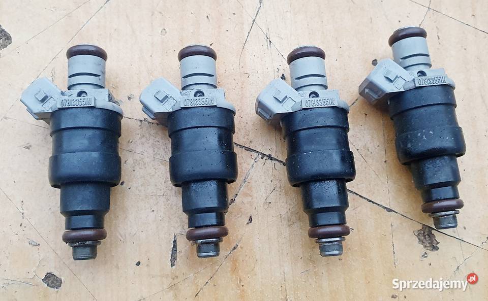 AUDI A4 16 A6 26 WTRYSKIWACZ PALIWA 078133551N osobowe mazowieckie sprzedam