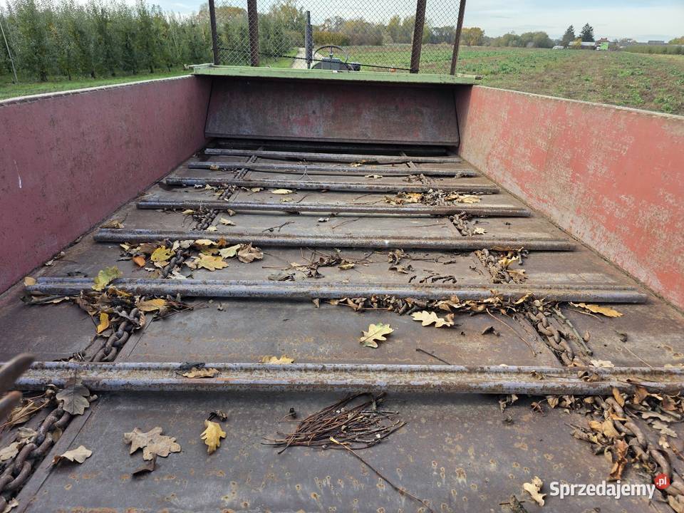 Rozrzutnik obornika jednoosiowy Rozrzutniki obornika