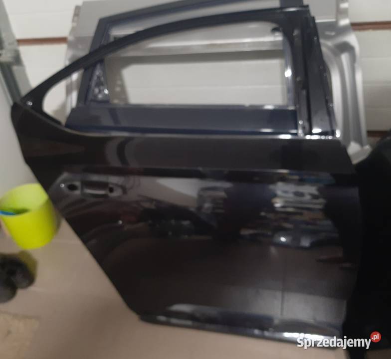 Drzwi prawy tyl prawe tylne tylnie skoda superb podkarpackie