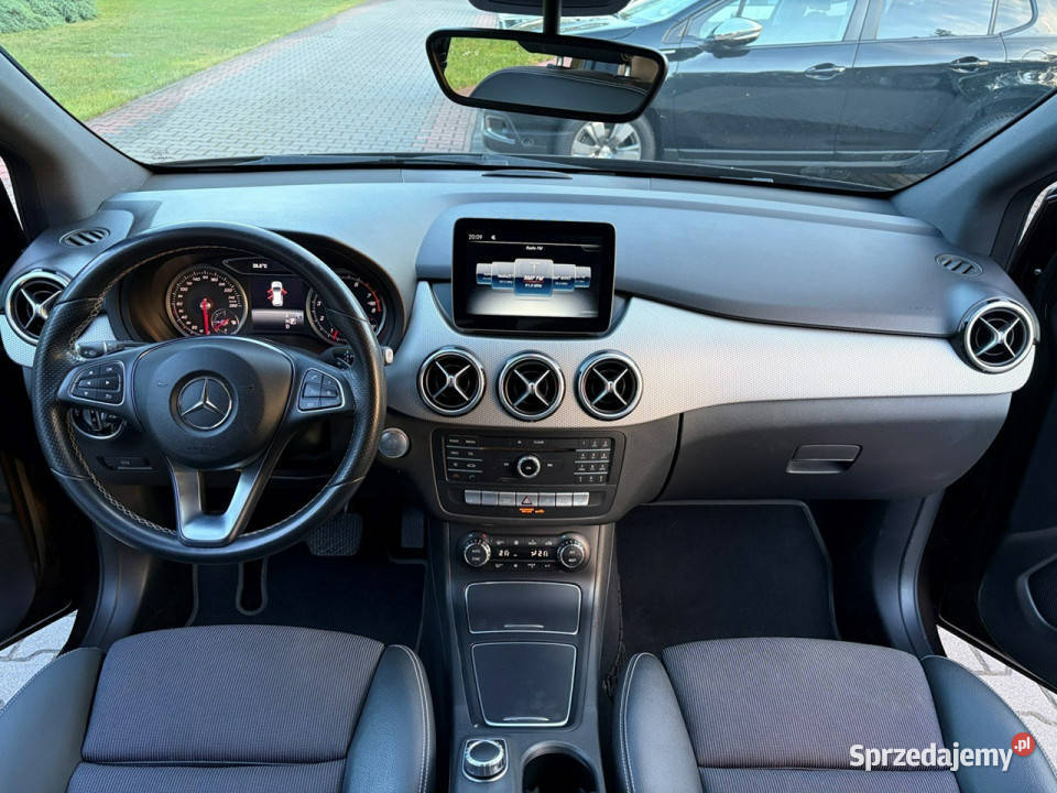 Mercedes B 250 20 turbo 211 Automat Full LED tempomat Lipówki