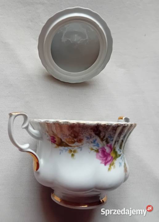 Cukierniczka Chodzież fason Iwona dekor Złota Koźminek