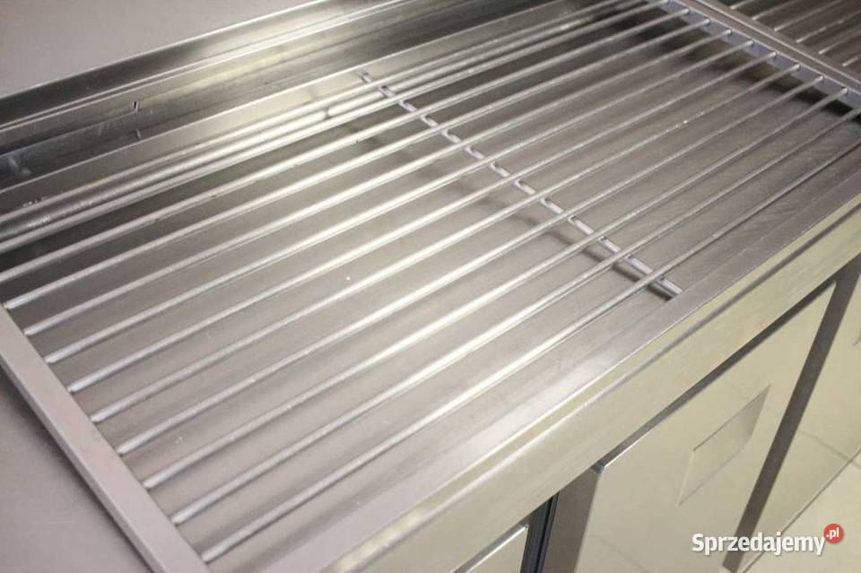 Stół chłodniczy gastronomiczny 260 z nadstawką Góra