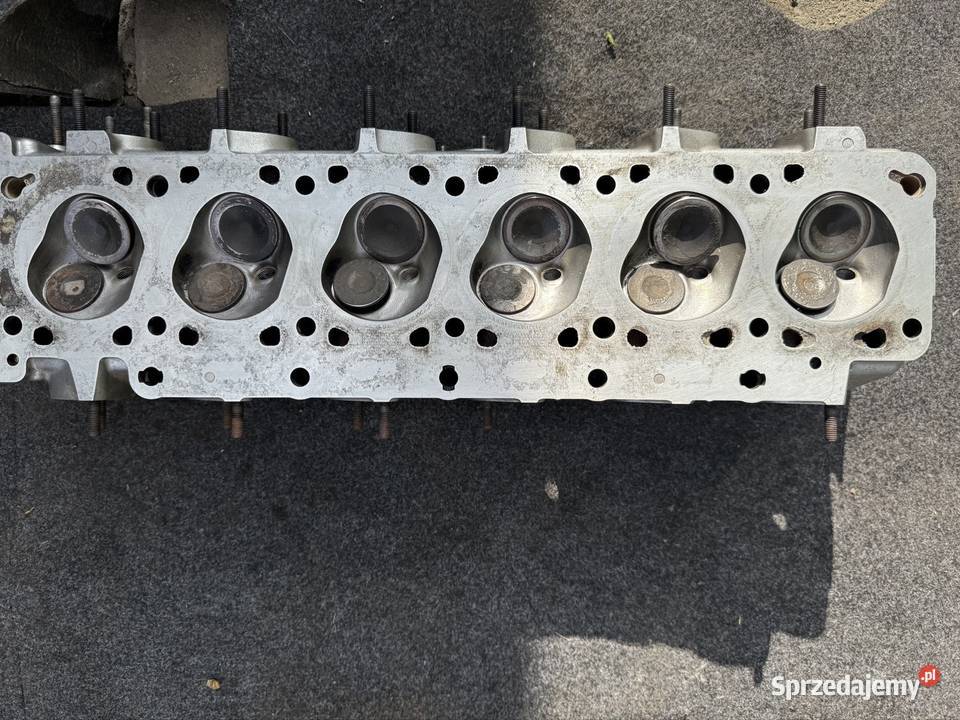 Głowica bmw e23 e24 e28 1277358 Mszana