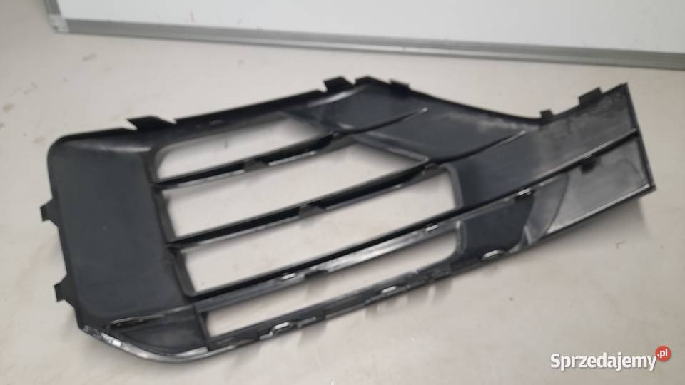 AUDI Q2 KRATKA ZAŚLEPKA ZDERZAKA LEWA 81A807681A Goleniów