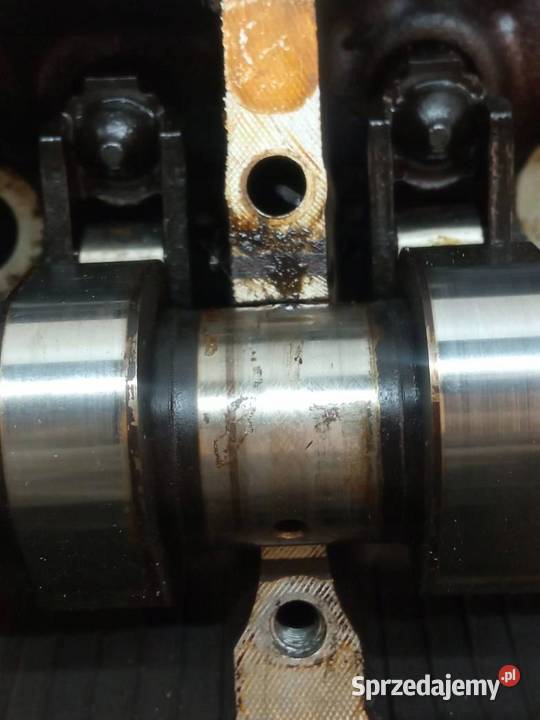 GŁOWICA KOMPLETNA 8200178518 20 16V F4R Renault Głowice cylindrów sprzedam