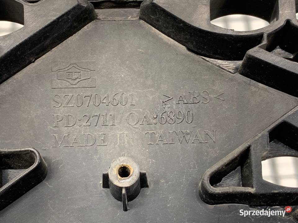 ATRAPA GRILL SUZUKI SWIFT III Hatchback KRATA