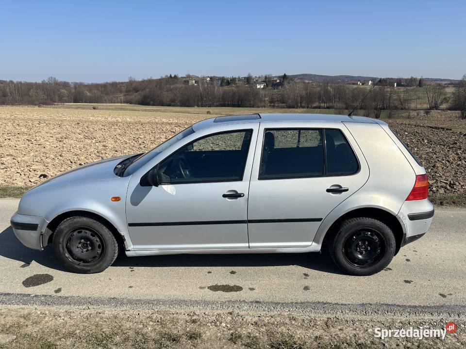 Golf 4 14 benzyna Jasło