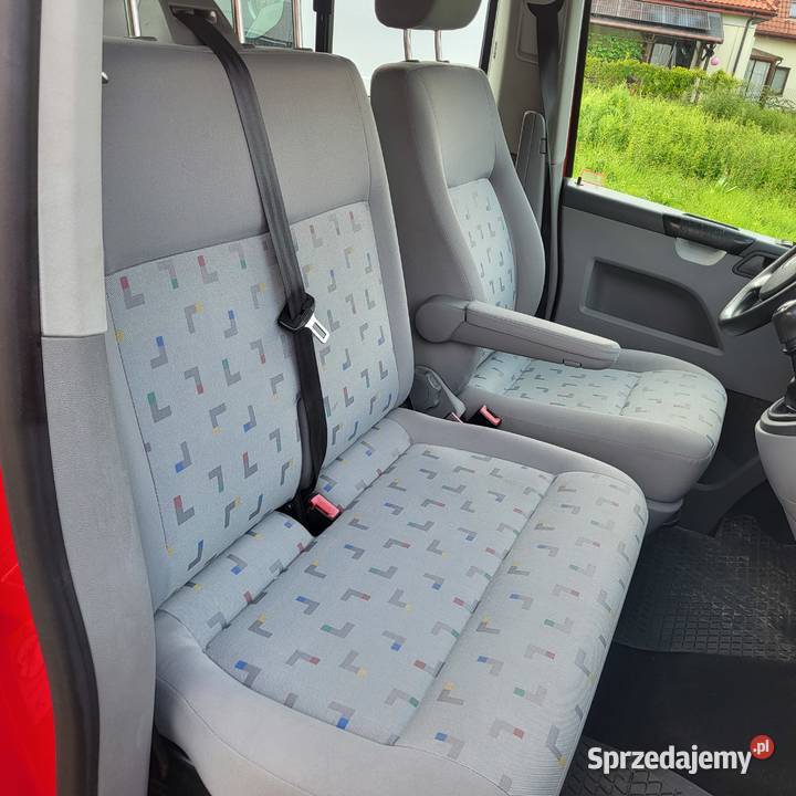 VW T5 Caravella 9osobowy LONG czerwony