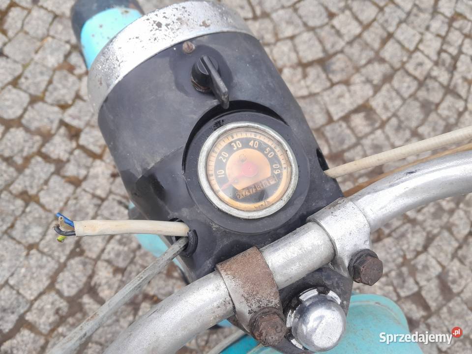 Komar 2330 w oryginale Mirzec