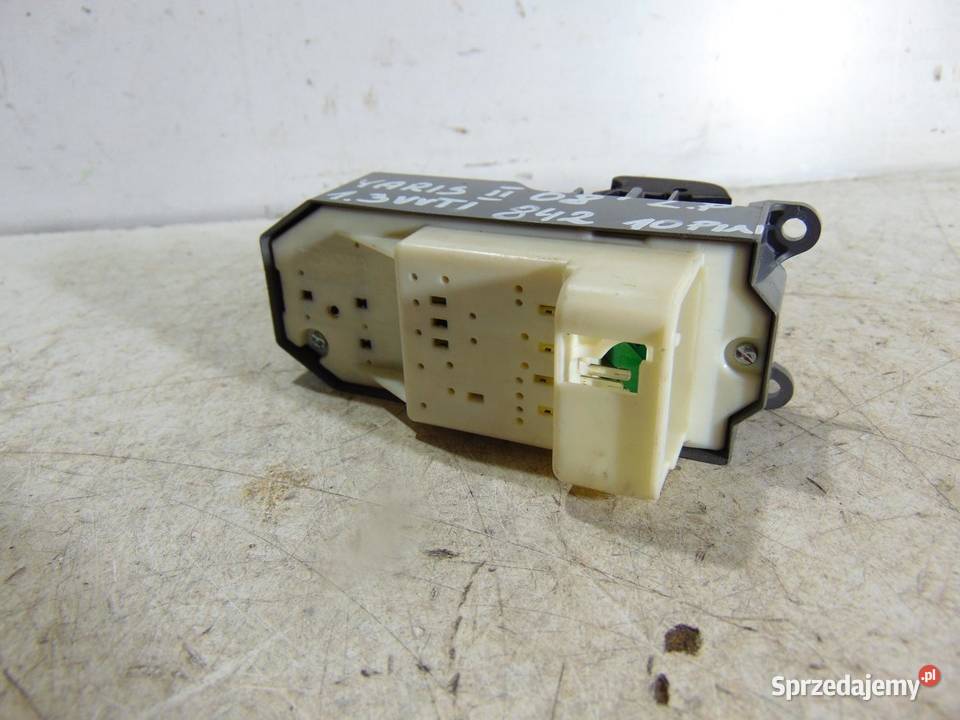 PANEL PRZYCISKI SZYB LEWY PRZÓD 10 PIN TOYOTA