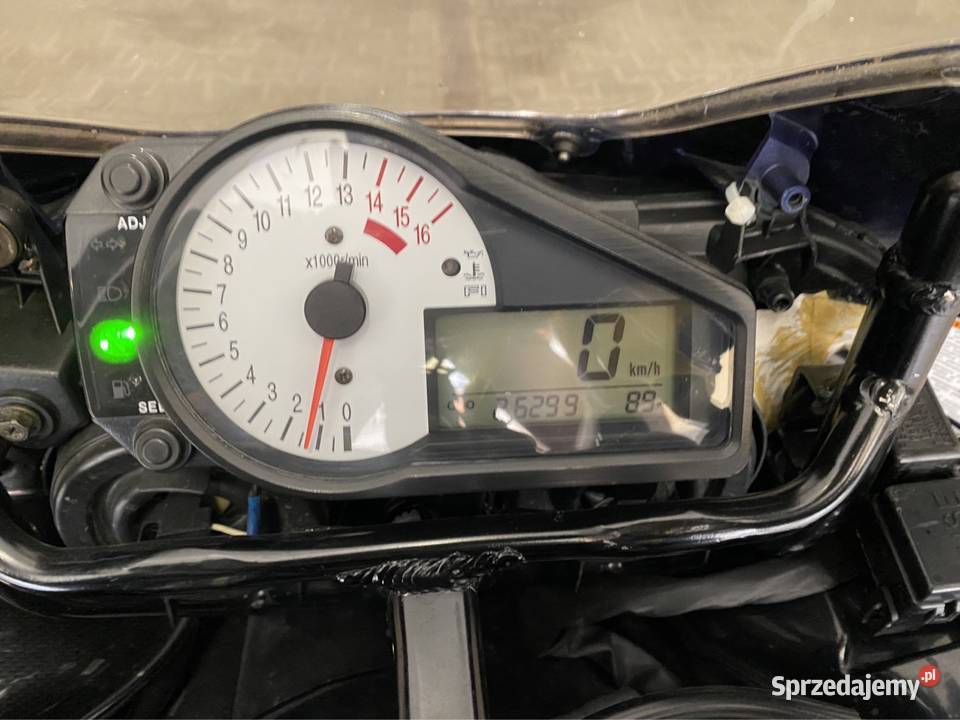 Suzuki GSXR 750 K2 Łomża