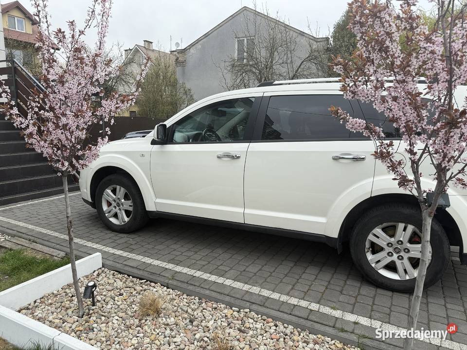 Fiat Freemont 2013 20 MultiJet 140 Manual Skóra Żyrardów sprzedam