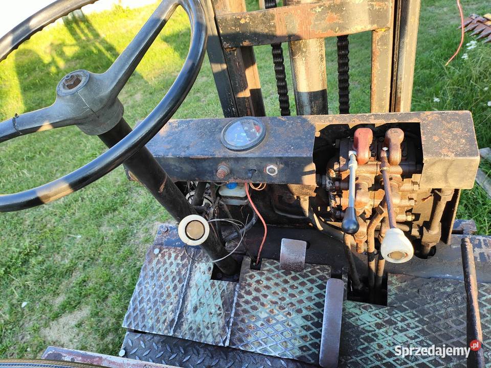 Wózek widłowy GPW c360 Ursus Uchacze