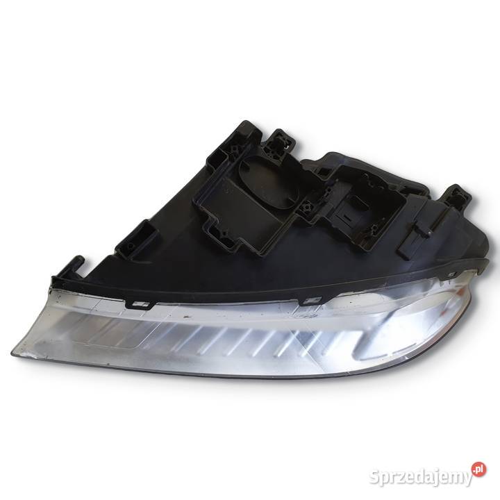 LAMPA PRAWA Volvo V70 III S80 II LIFT prawy Chełm