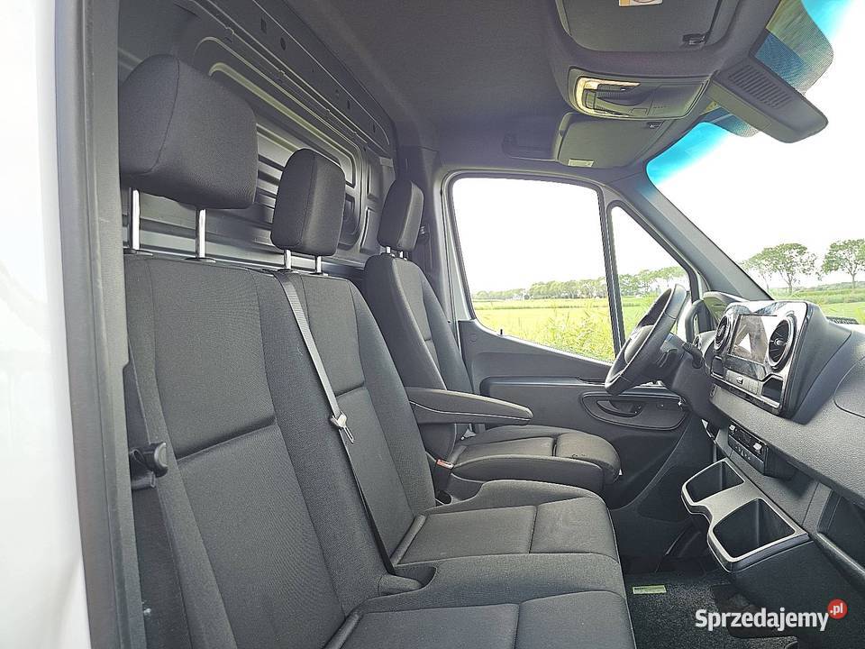 MercedesBenz SPRINTER 317 L2H2 TrekhaakSloten Samochody dostawcze pomorskie