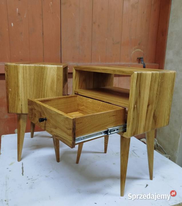 Szafka nocna z litego drewna dębowego Postolice