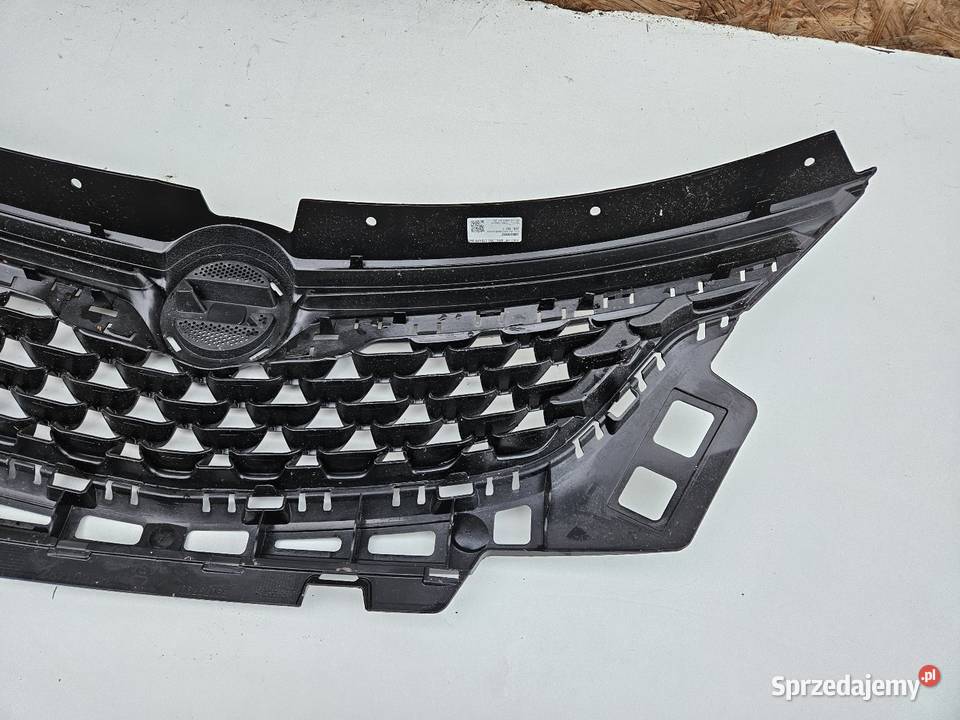 OPEL ZAFIRA C LIFT GRILL ATRAPA ZDERZAKA PRZÓD sprzedam