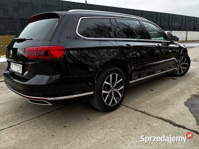 Volkswagen Passat Rok produkcji 2022
