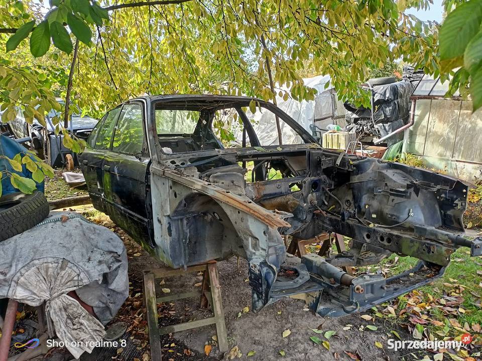 Karoseria BMW E34 525 m50b25 łódzkie Piotrków Trybunalski
