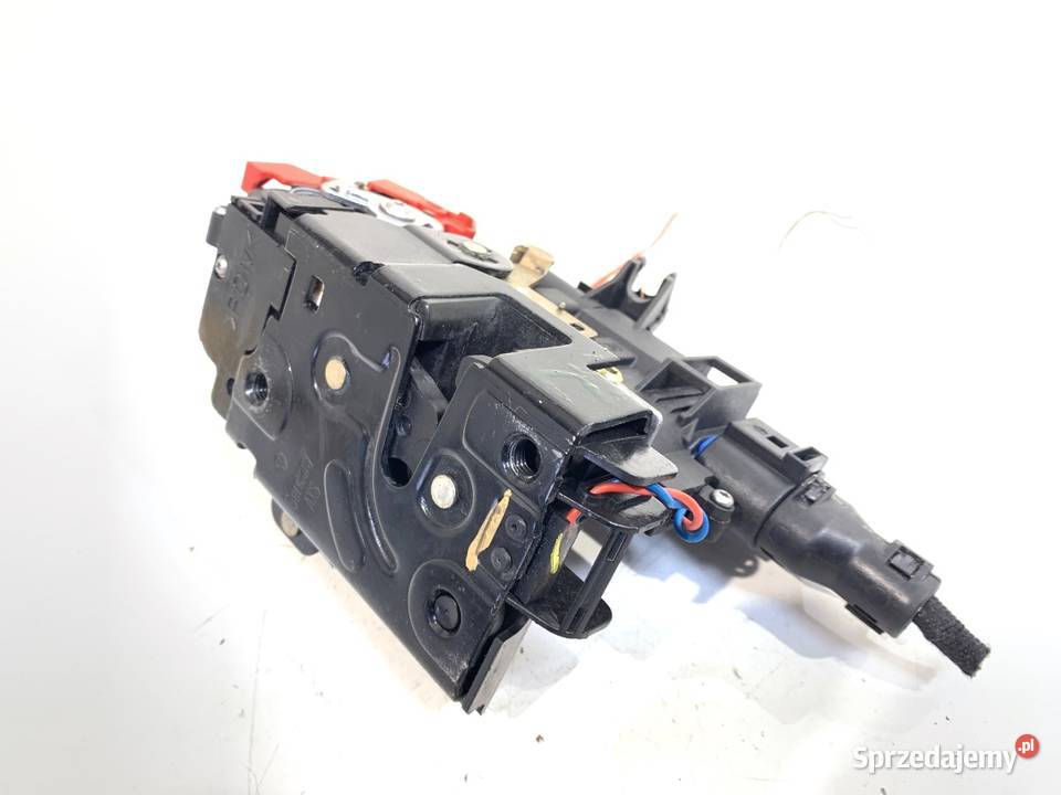 ZAMEK DRZWI LEWY PRZÓD VW GOLF V Hatchback podkarpackie