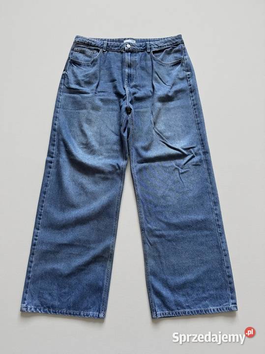 Niebieskie spodnie jeansowe