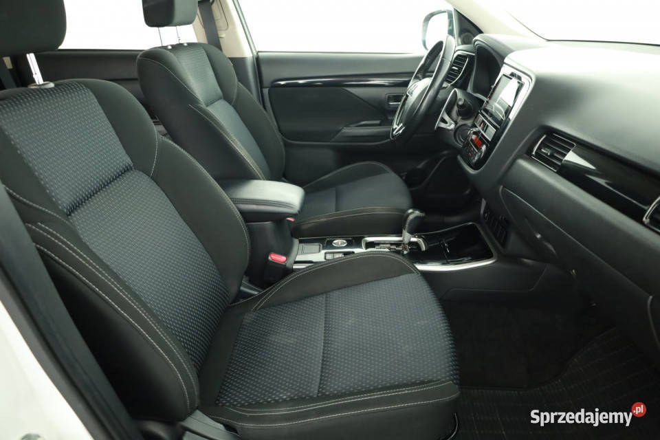 Mitsubishi Outlander 20 Piaseczno