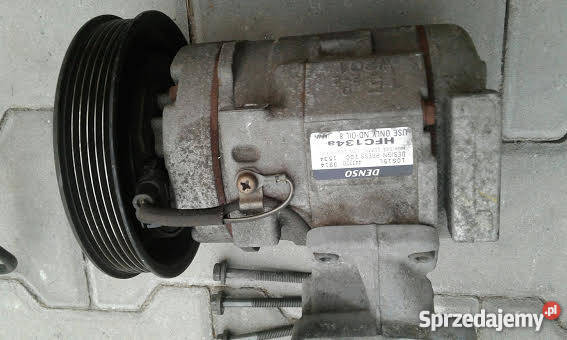 Toyota Avensis T22 sprężarka klimy 88 mil Cedzyna